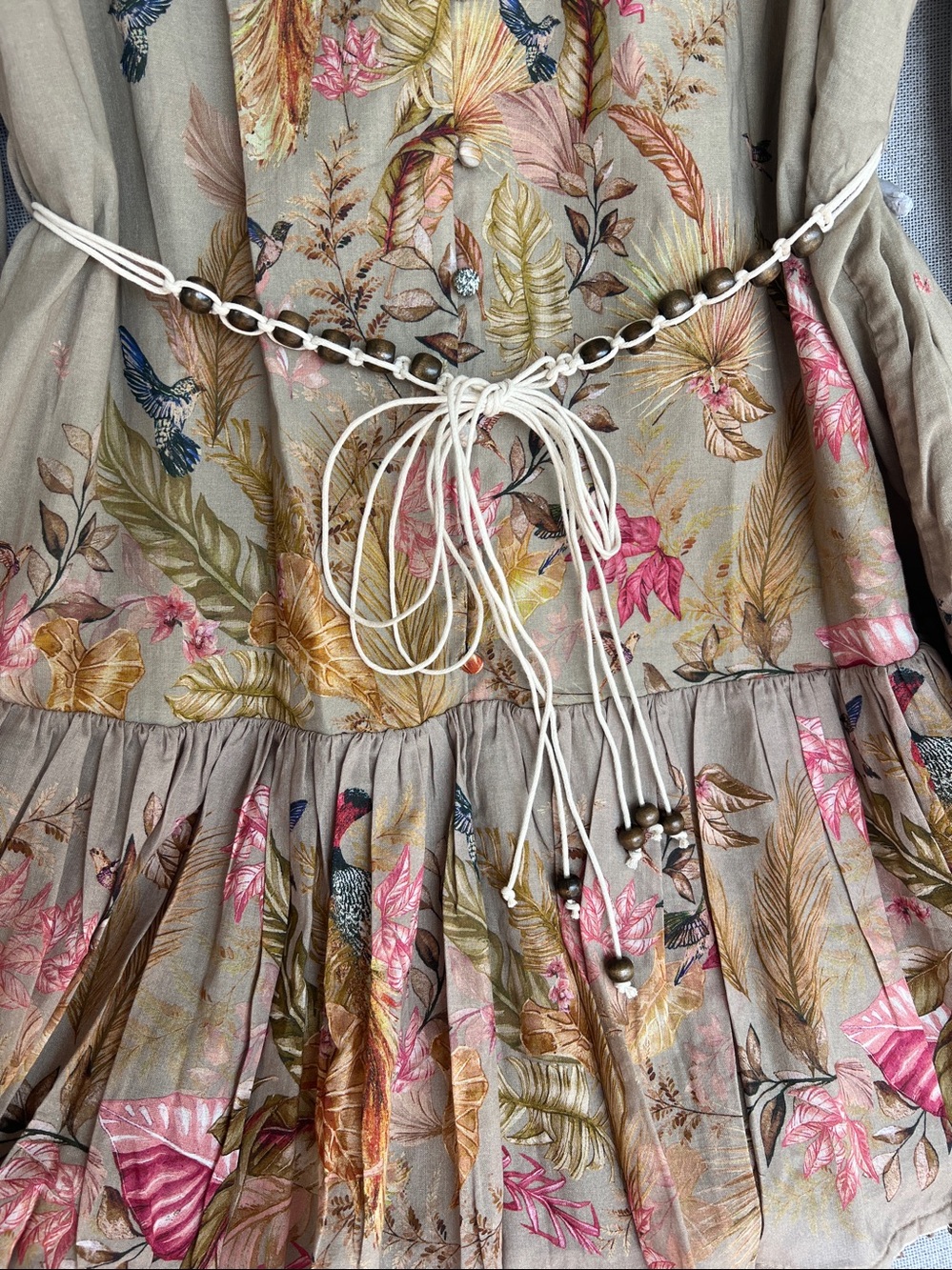 House of Harlow 1960 Floral Birds  wide long sleeve belted mini dress size M - Picture 5 of 16